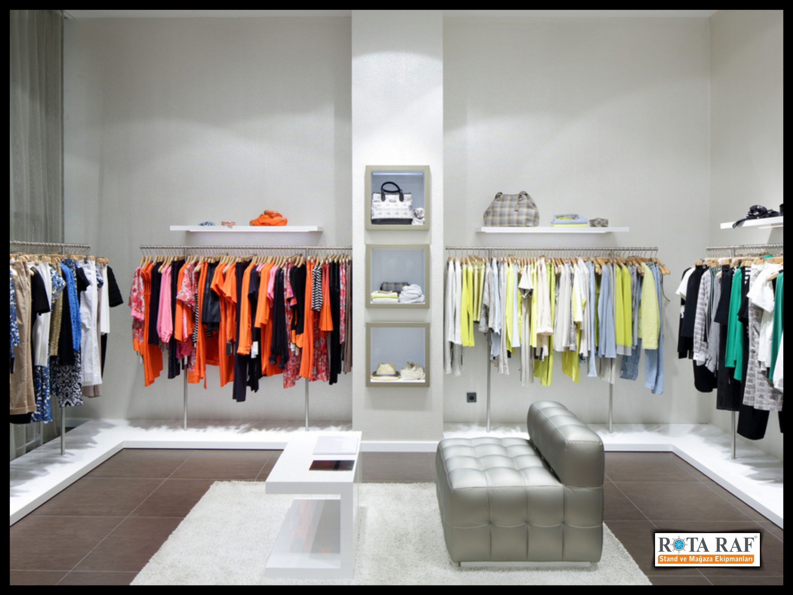 Tekstil Showroom Rafları 30